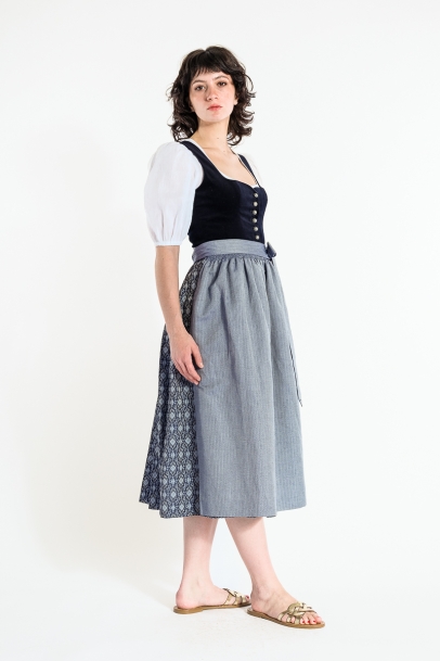 Samtdirndl Rena blau