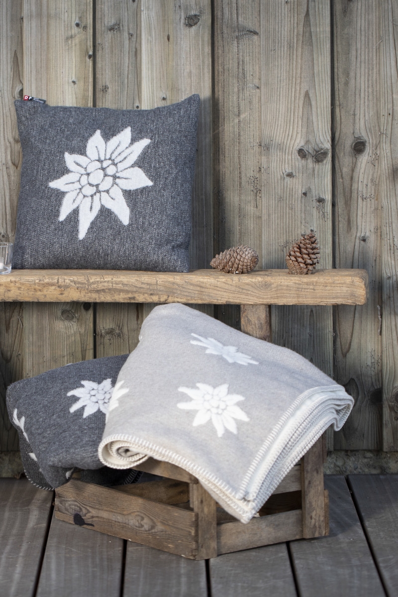 Plaid Edelweiß rauchbraun 200x135