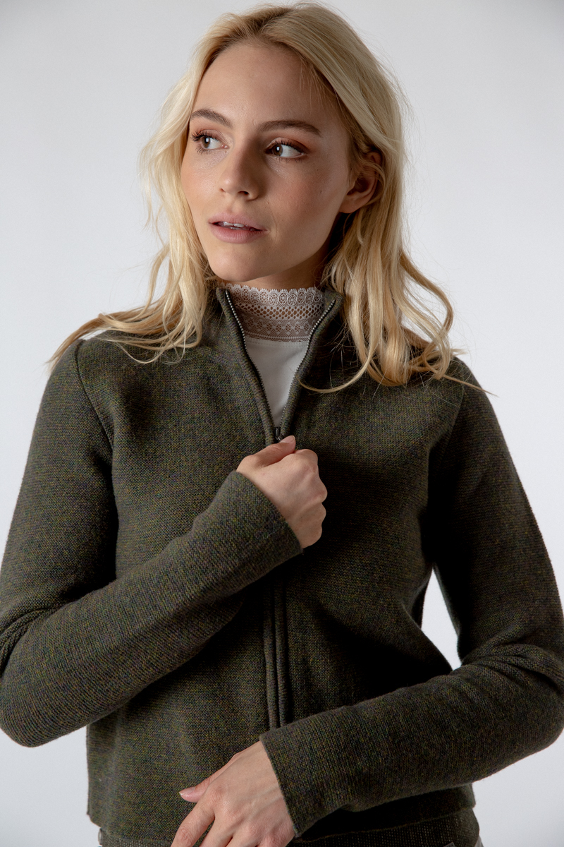 Strickjacke Hanni olive