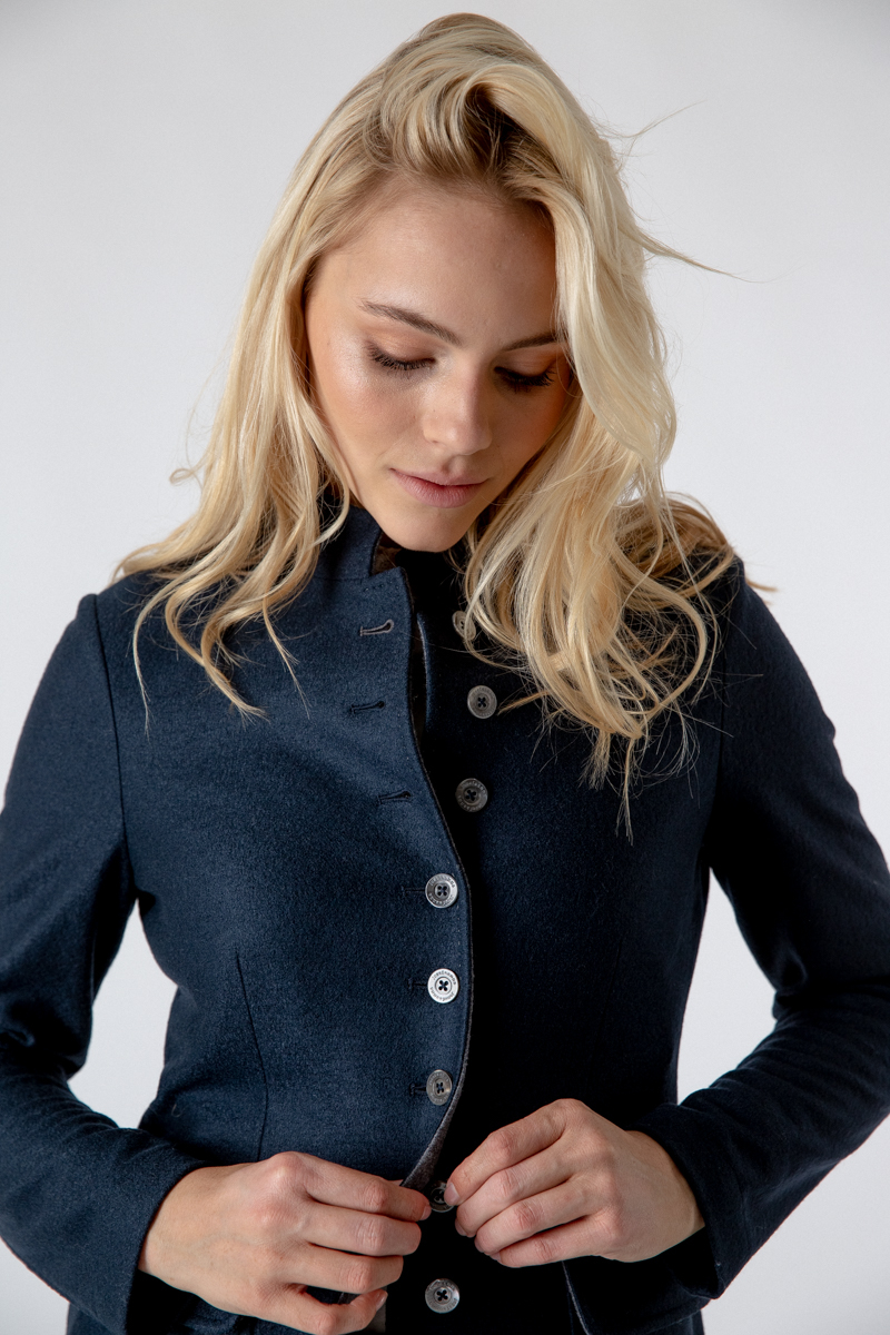 Trachtenjanker Chiara blau