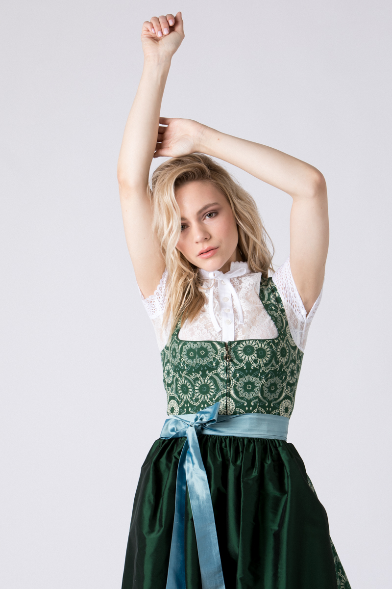 Dirndl Radsberg tannengrün