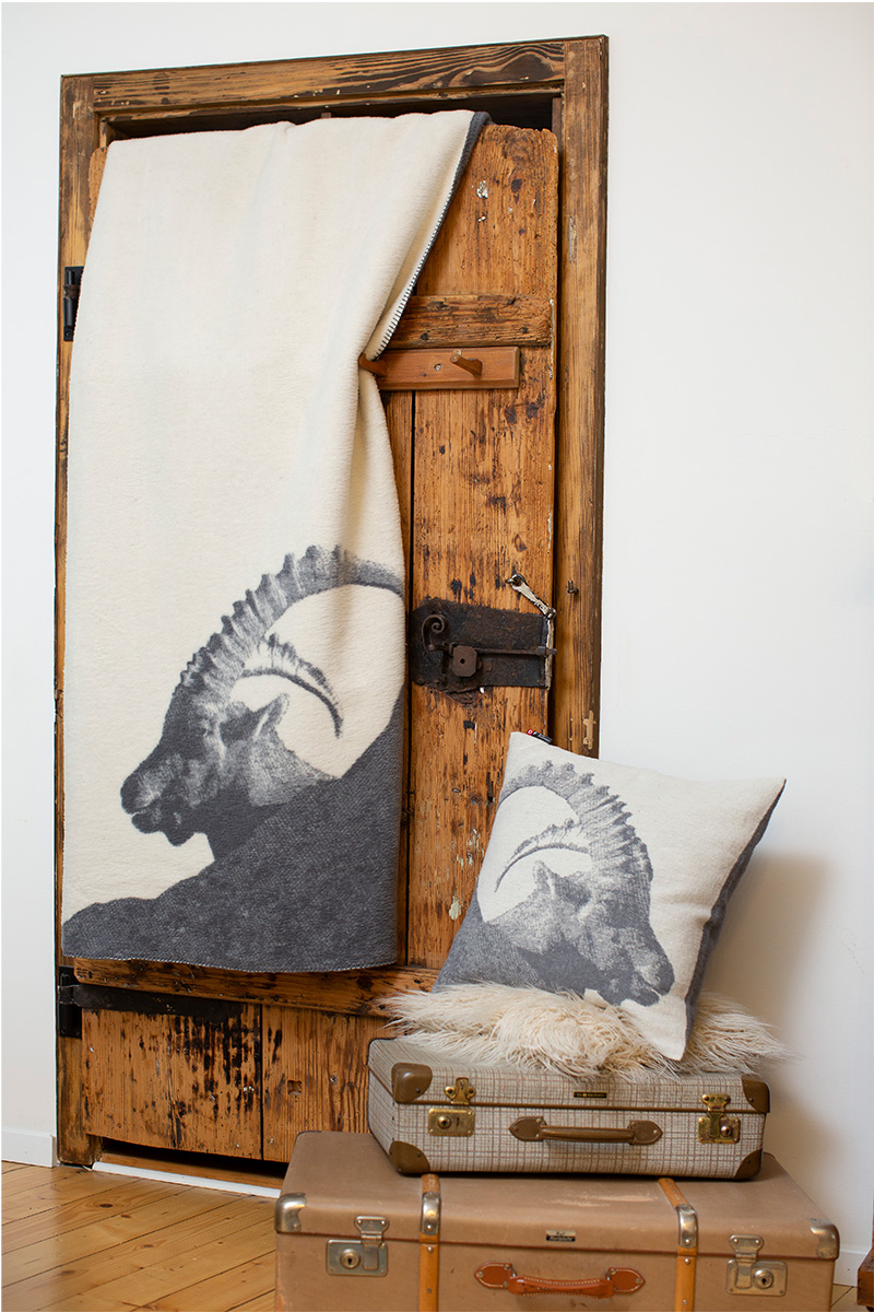 Plaid Steinbock grau