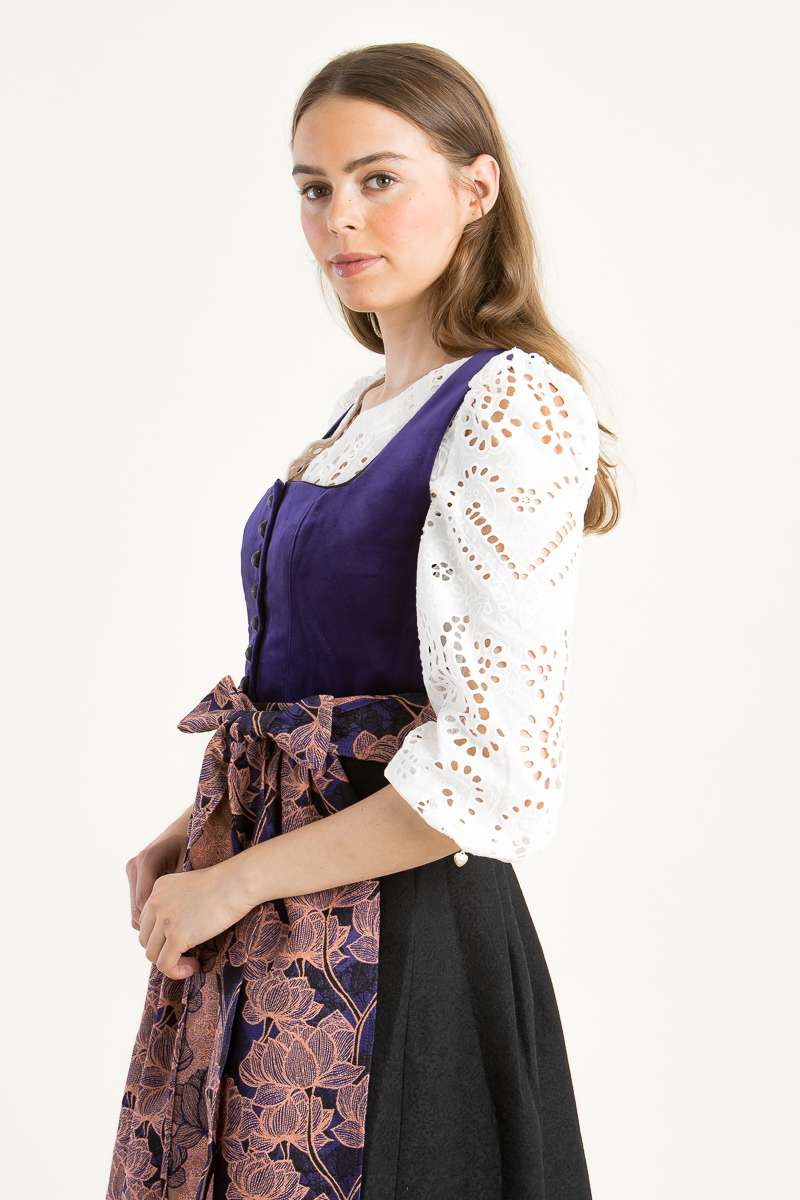 Almliebe Dirndl Wiesn Wunda lila 1