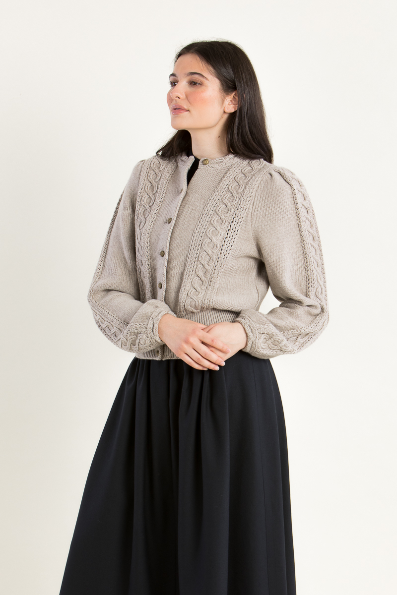 Strickjanker Lea A004800-810 rahm