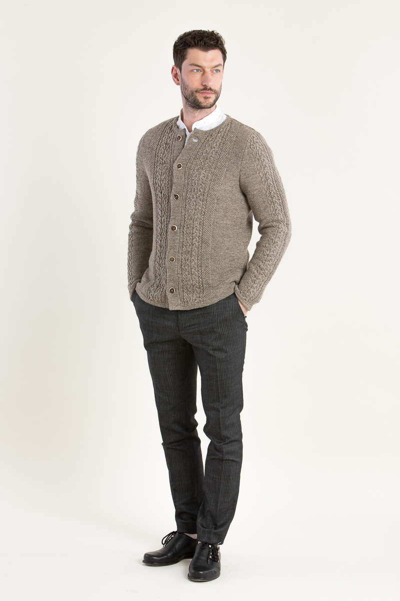 Strickjanker j-121 hellbeige