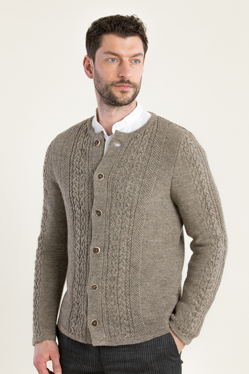 Strickjanker j-121 hellbeige