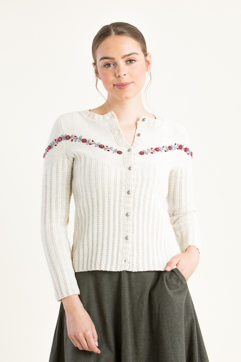 Bestickter Strickjanker 83715 ecru