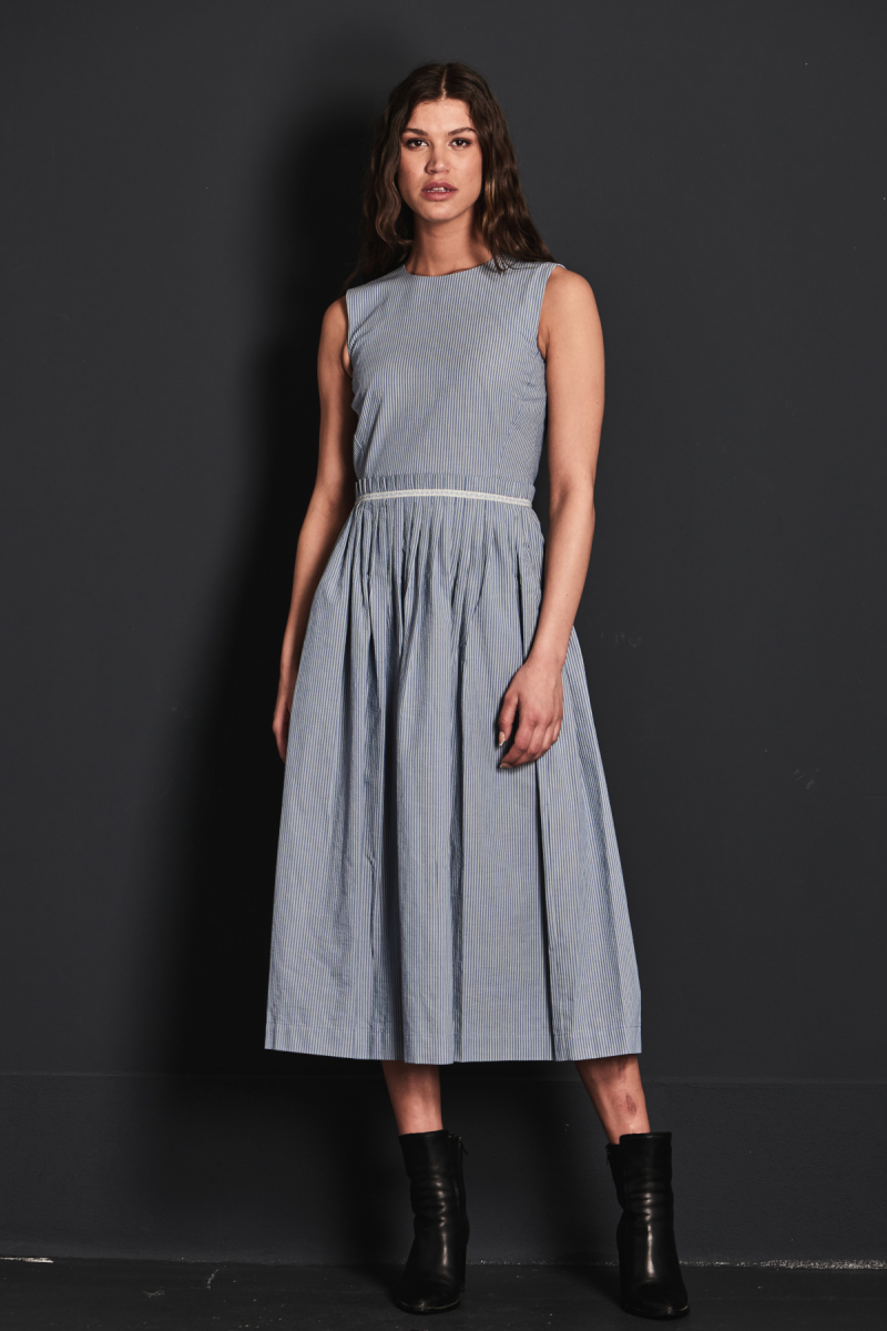 Trachtenkleid Elfriede blau gestreift