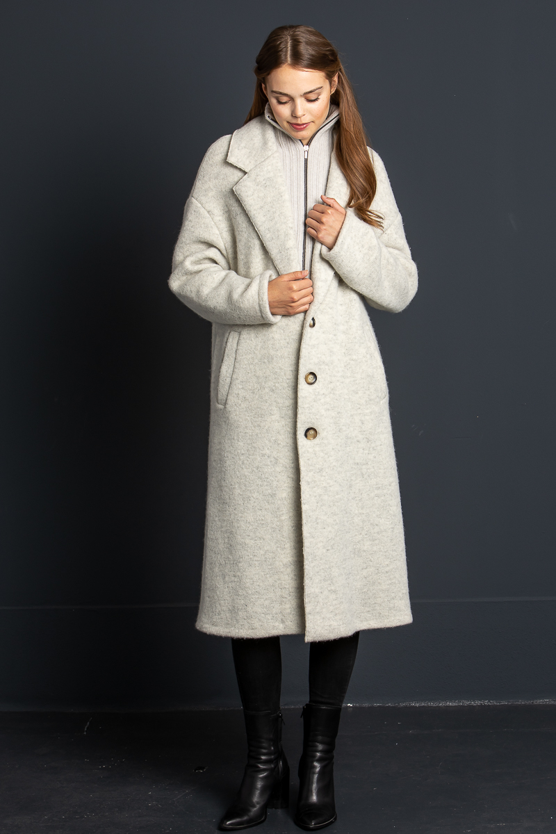 Gewalkter Mantel Anina ecru