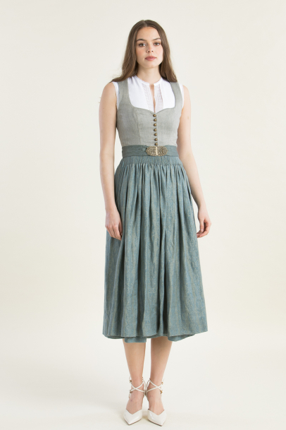 Dirndl Hedi mit Herzausschnitt K0952 cloud blue